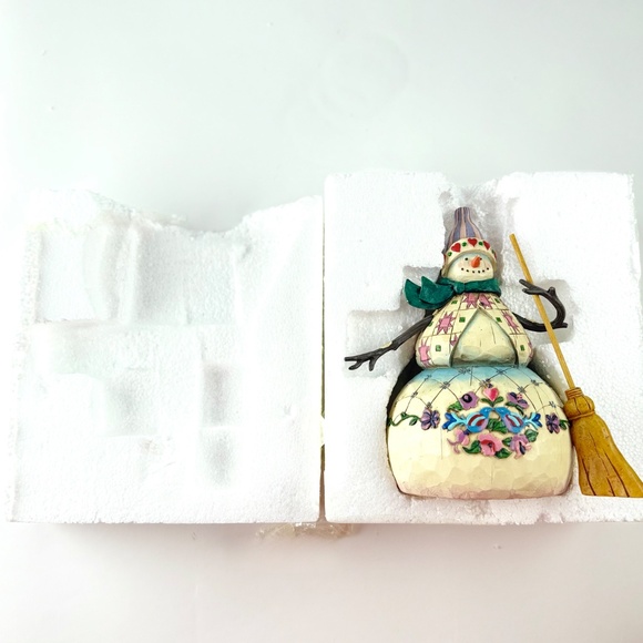 Jim Shore-"Winter's Warmth" Snowman/Broom figurine #112249 - Picture 6 of 8